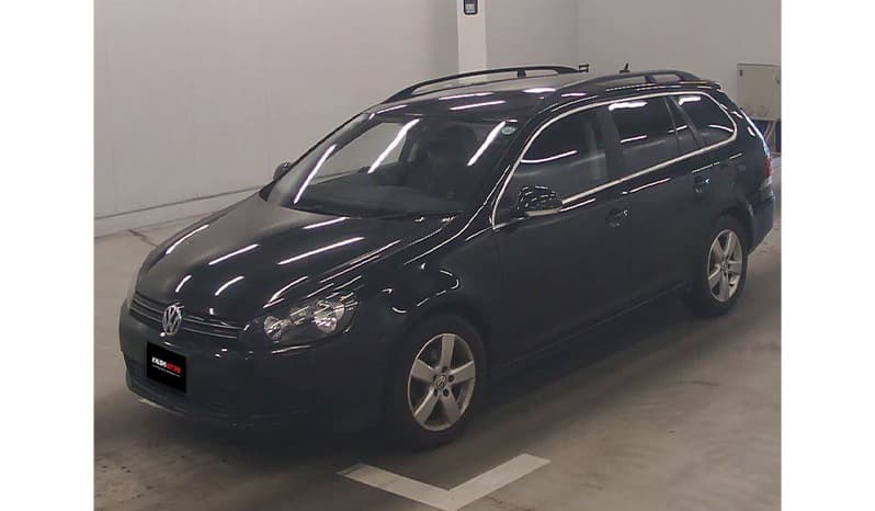 2012 Volkswagen Golf Variant image-4