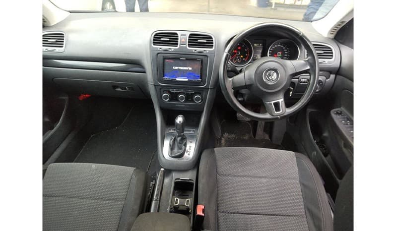 2012 Volkswagen Golf Variant image-6