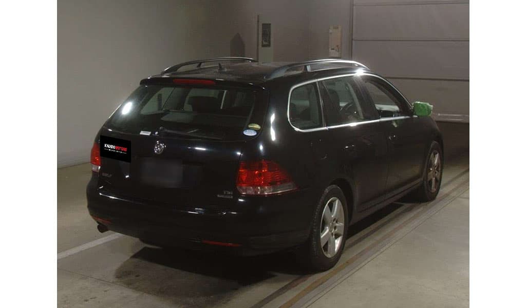 2012 Volkswagen Golf Variant image-11