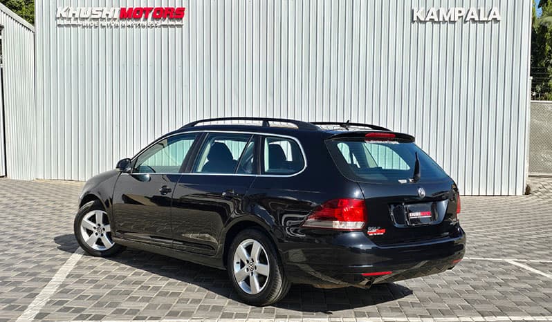 2012 Volkswagen Golf Variant image-23