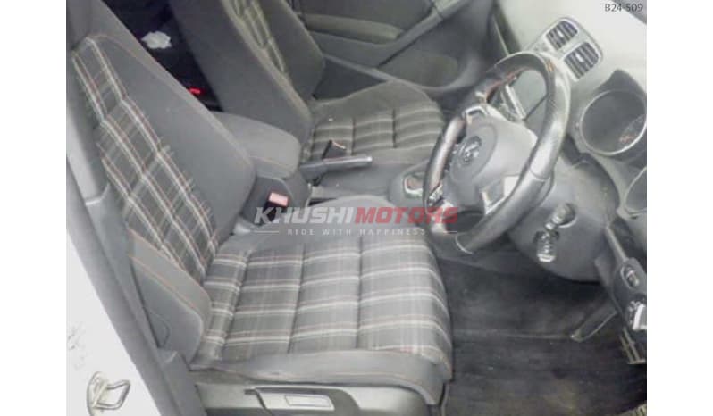 2011 Volkswagen Golf Gti image-3