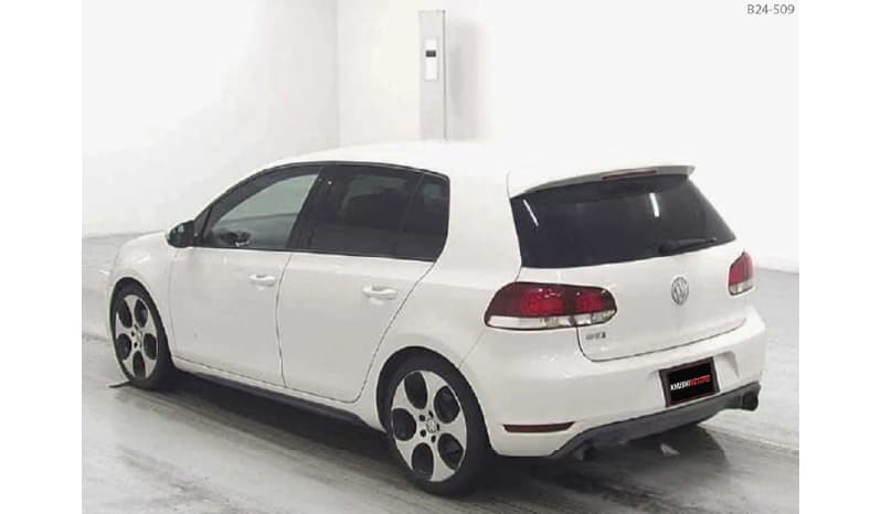 2011 Volkswagen Golf Gti image-8