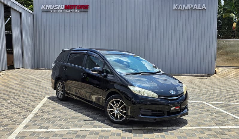 2012 Toyota Wish image-1