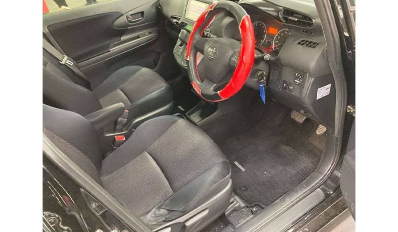2012 Toyota Wish image-6