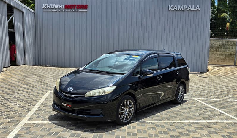 2012 Toyota Wish image-10