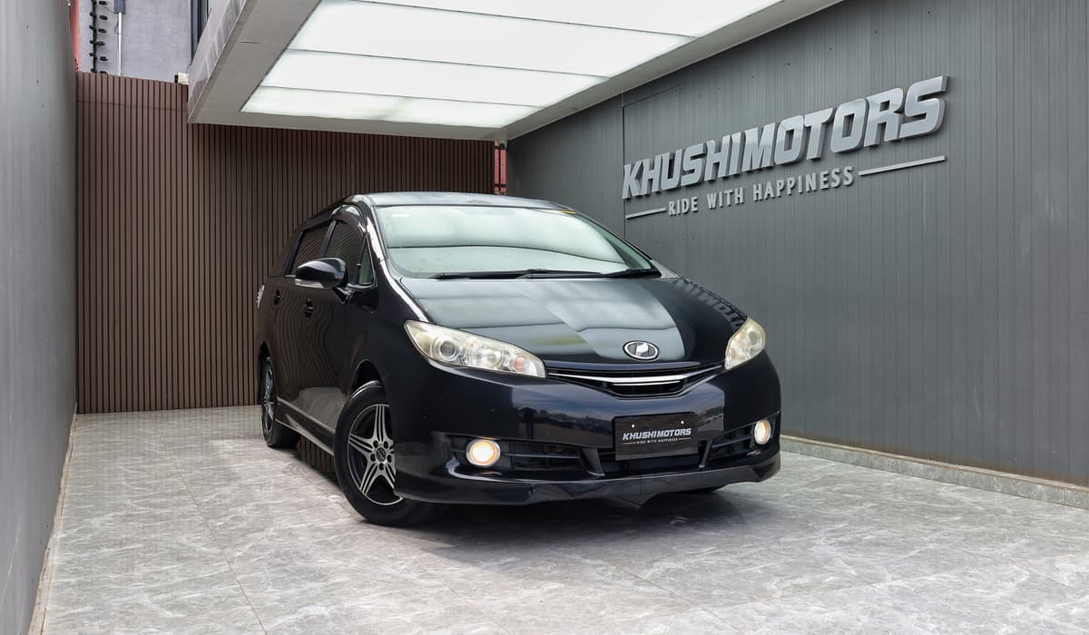 2013 Toyota Wish 1.8X image-1