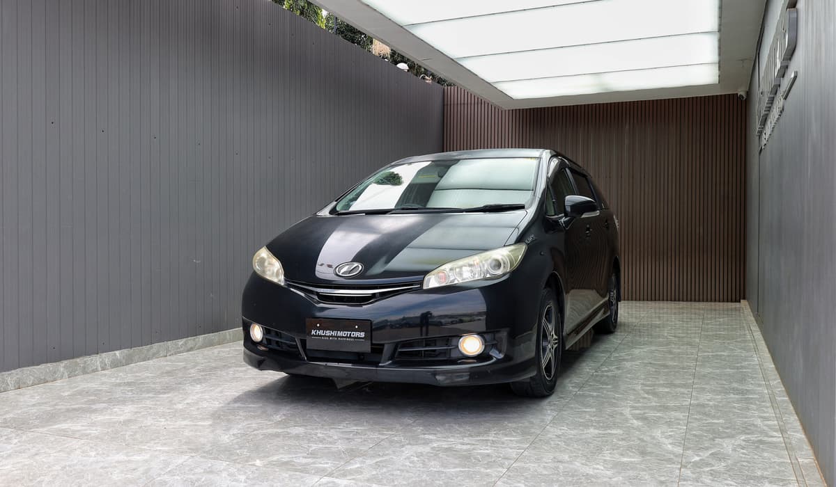 2013 Toyota Wish 1.8X image-10