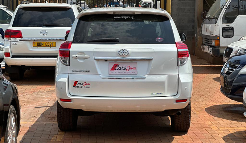 2010 Toyota Vanguard image-3