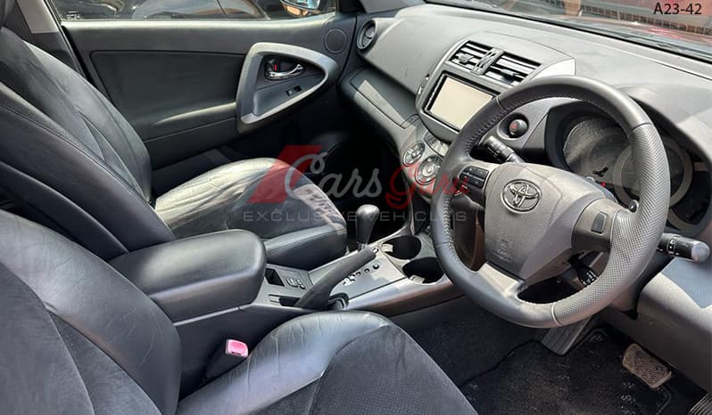 2010 Toyota Vanguard image-10