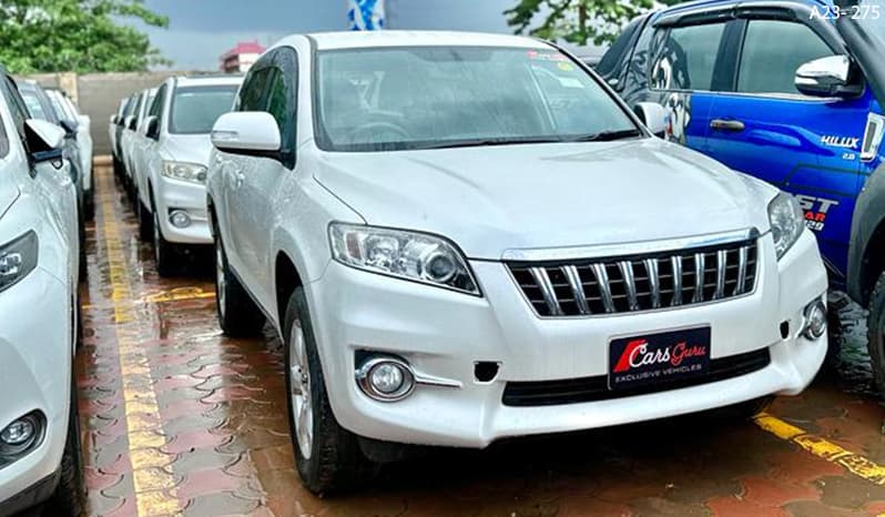 2010 Toyota Vanguard image-1