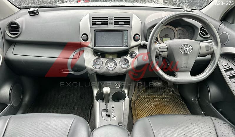 2010 Toyota Vanguard image-10