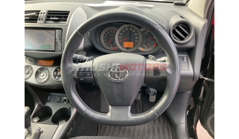 2011 Toyota Vanguard image-3