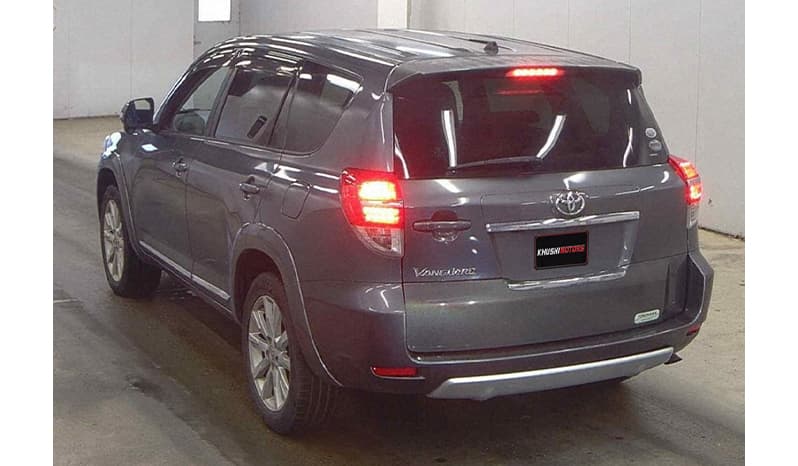2011 Toyota Vanguard image-4