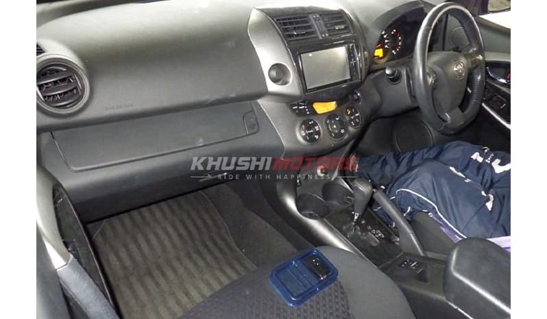 2011 Toyota Vanguard image-5