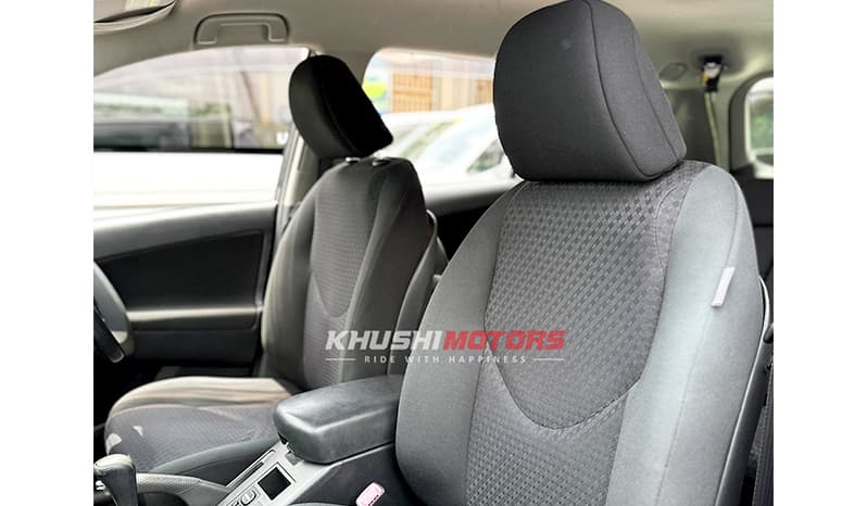 2011 Toyota Vanguard image-9