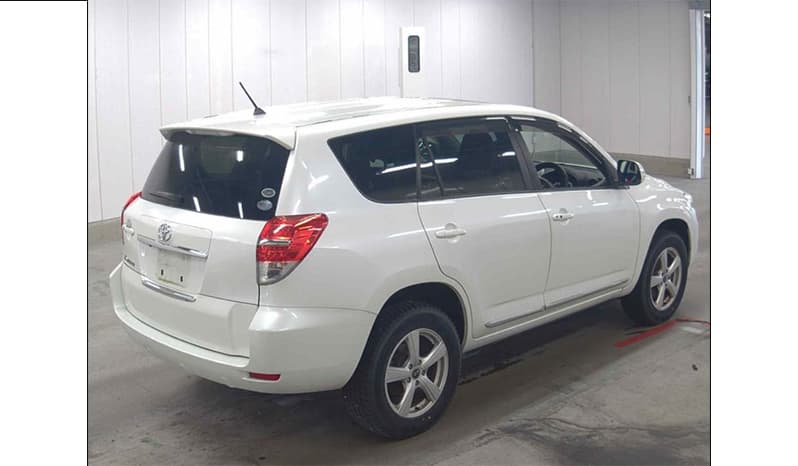 2011 Toyota Vanguard image-3