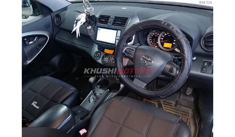 2011 Toyota Vanguard image-10