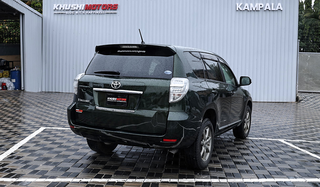 2012 Toyota Vanguard image-13