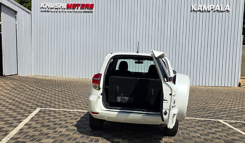 2012 Toyota Vanguard image-12