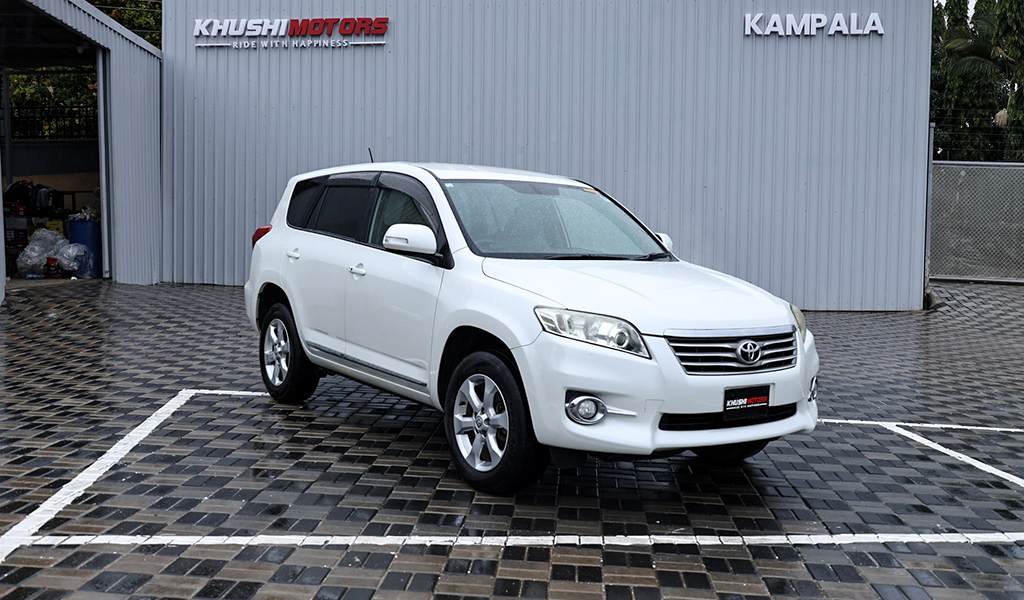 2012 Toyota Vanguard 240S image-1