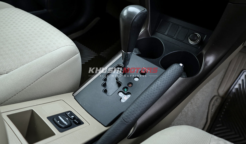 2012 Toyota Vanguard 240S image-14