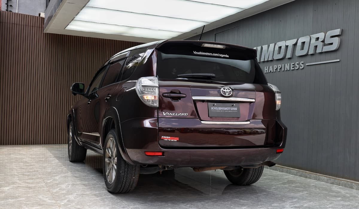 2013 Toyota Vanguard S Package ALCANTARA 240S image-18