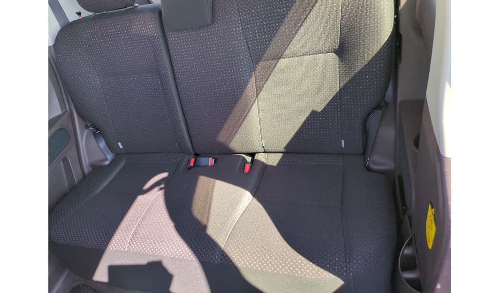 2012 Toyota Spade F image-5