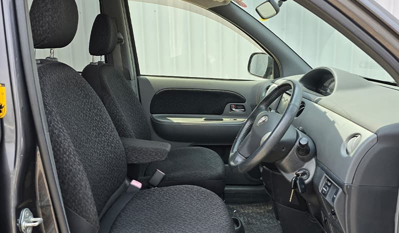 2012 Toyota Sienta image-14