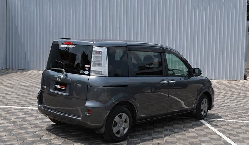 2012 Toyota Sienta image-15