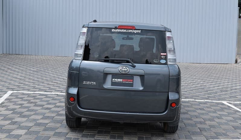 2012 Toyota Sienta image-29