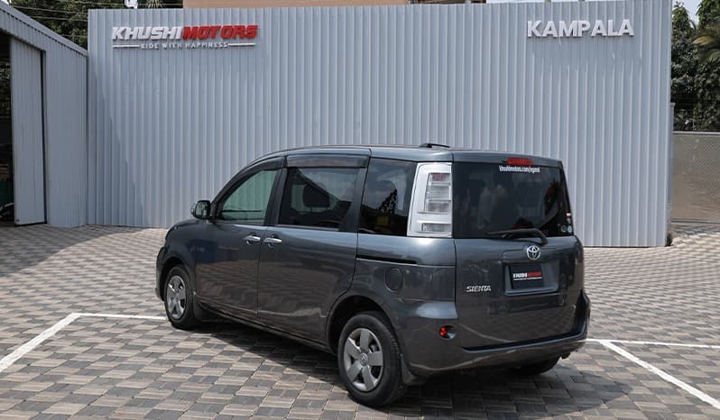 2012 Toyota Sienta image-30