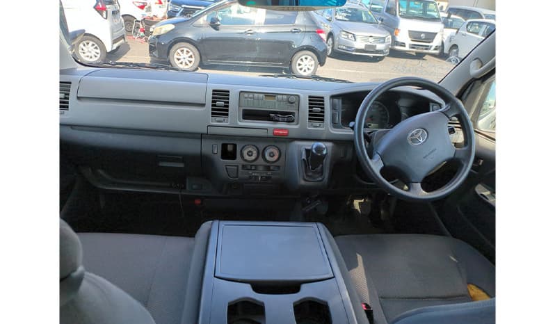 2012 Toyota Regius Van image-5