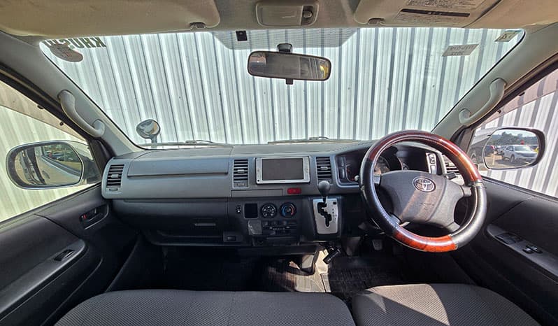 2012 Toyota Regius Van image-8