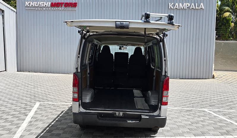 2012 Toyota Regius Van DX image-8