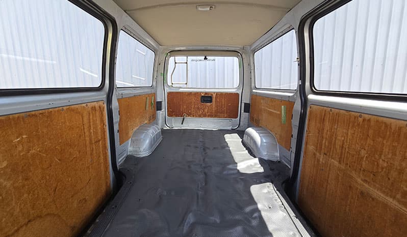 2012 Toyota Regius Van DX image-11