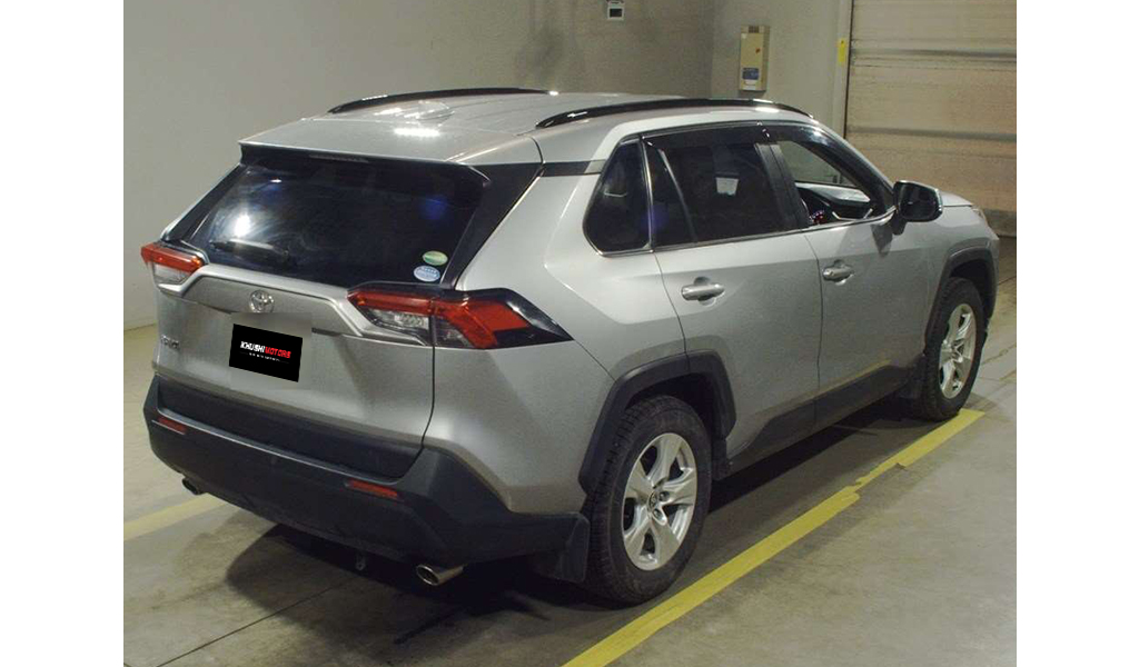 2020 Toyota RAV4 image-9