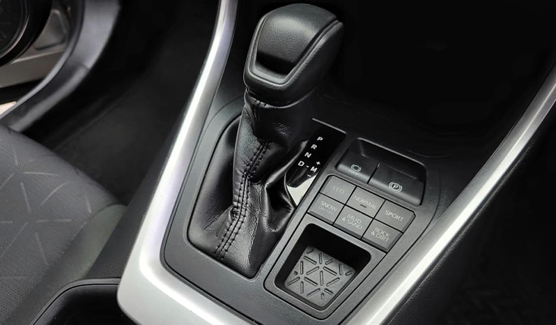 2020 Toyota RAV4 image-18