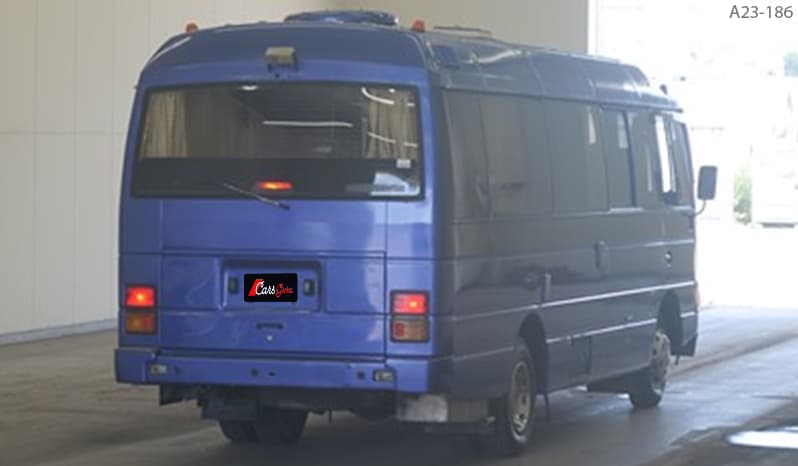 1992 Nissan Civilian image-2