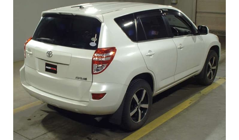 2011 Toyota RAV4 image-2