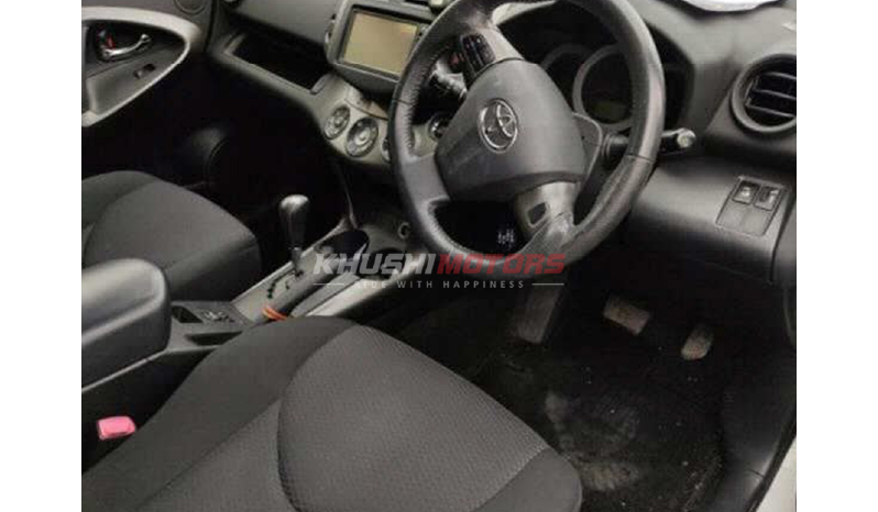 2015 Toyota RAV4 image-5