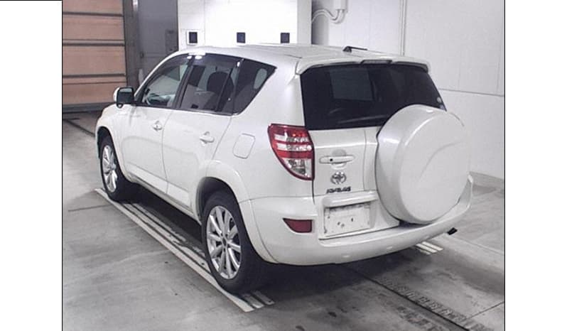 2011 Toyota RAV4 image-2
