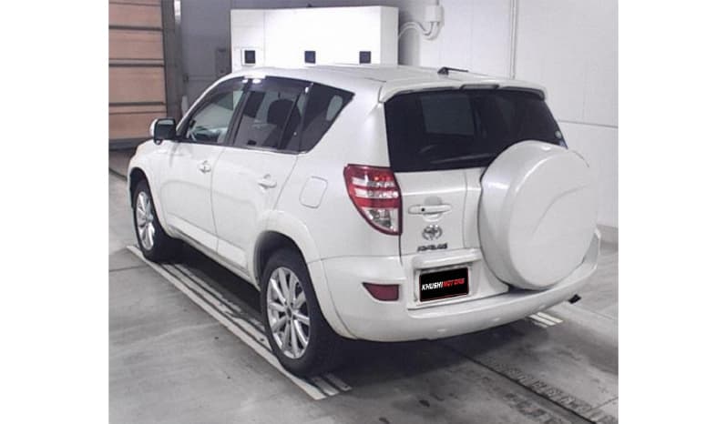 2011 Toyota RAV4 image-5