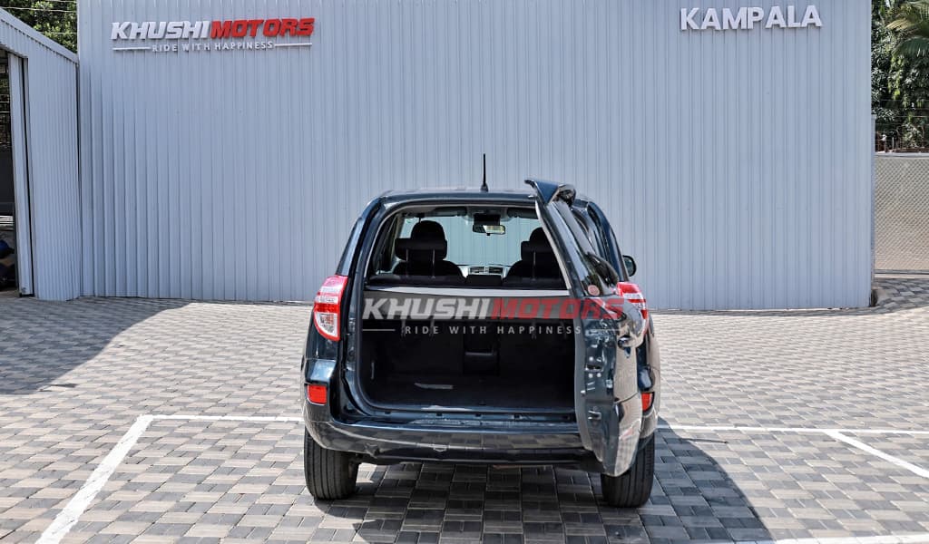 2012 Toyota RAV4 image-17