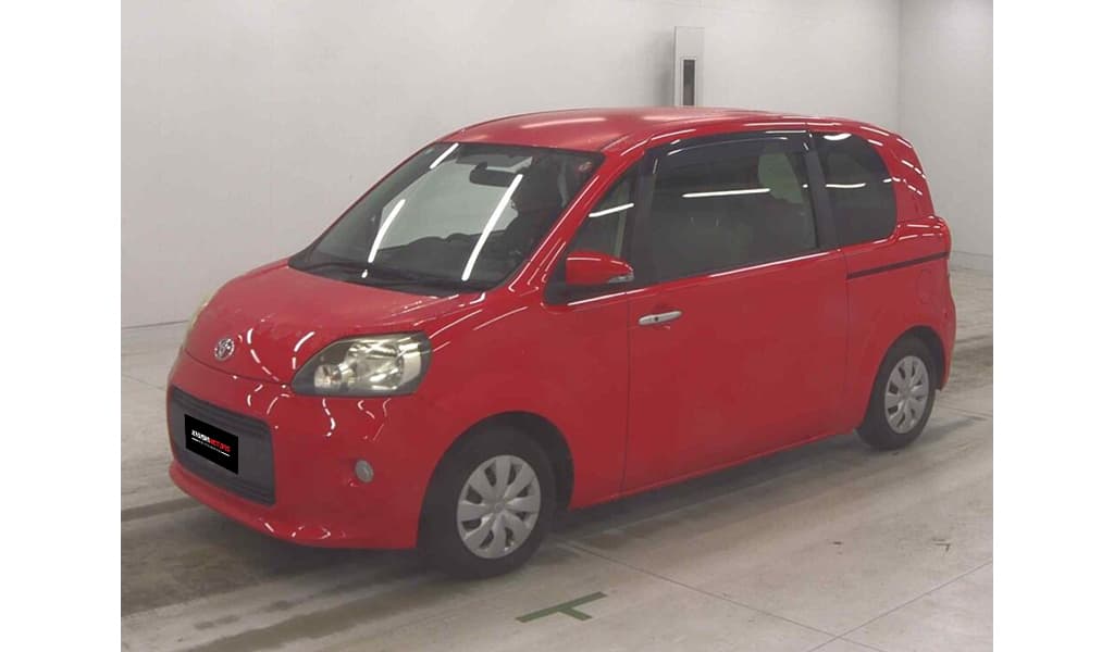 2012 Toyota Porte image-3