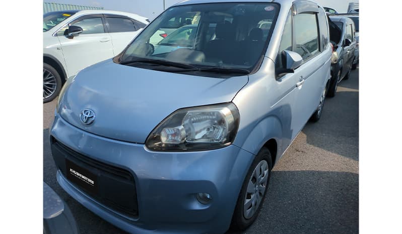 2012 Toyota Porte image-3
