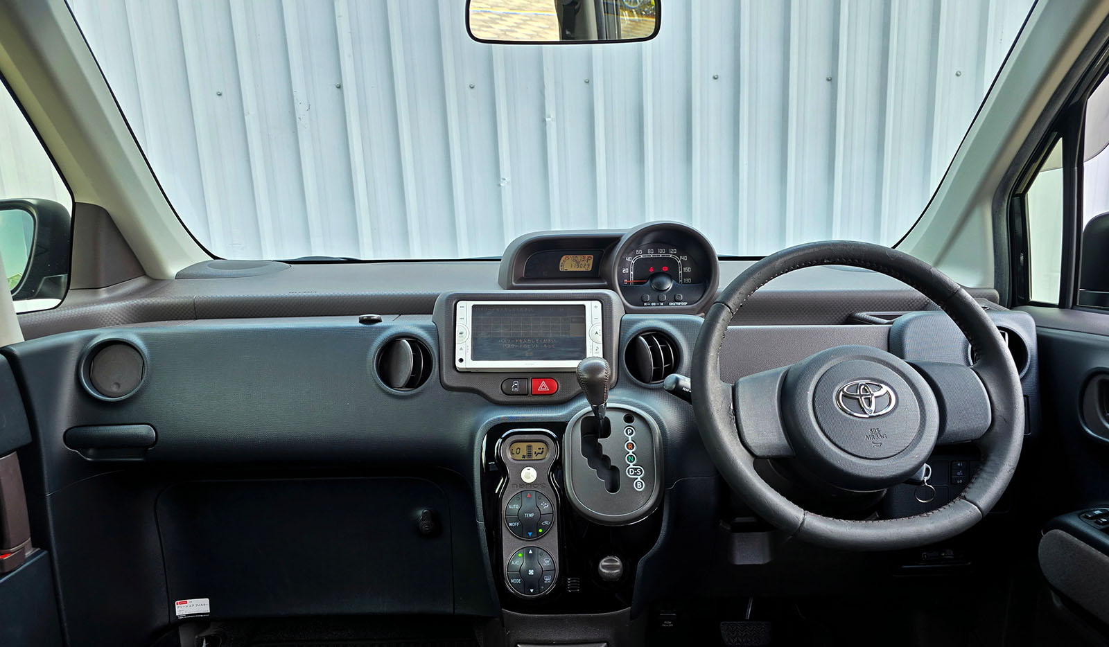 2012 Toyota Porte G image-14