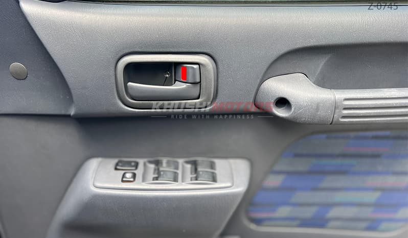 1995 Toyota RAV4 image-13