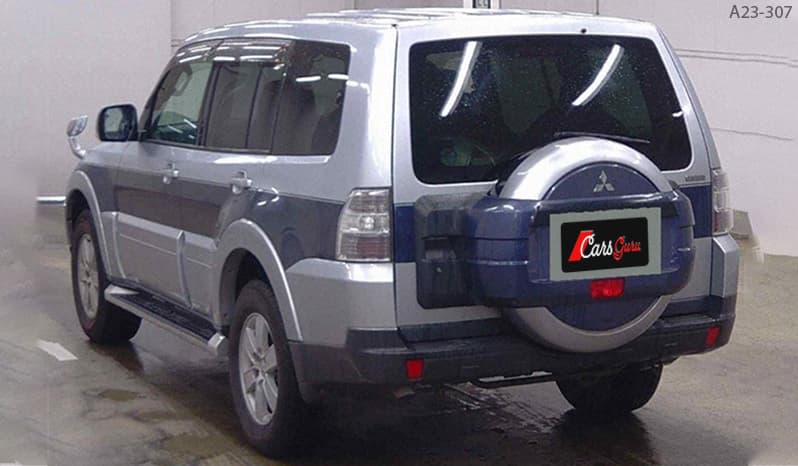 2007 Mitsubishi Pajero image-4
