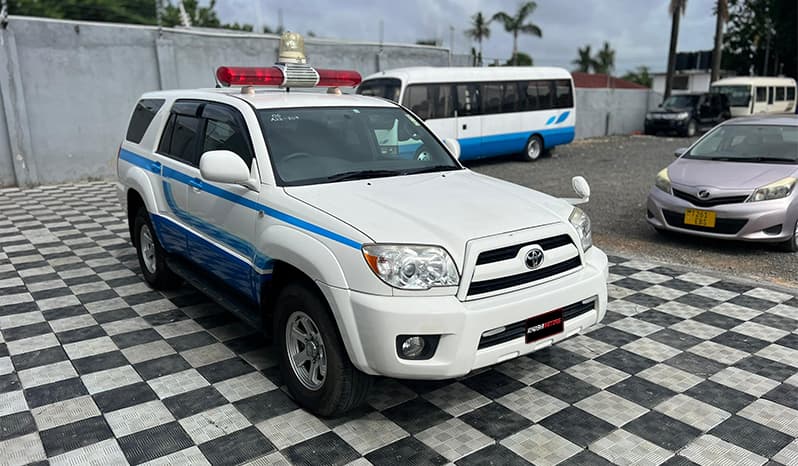 2006 Toyota Hilux Surf image-8