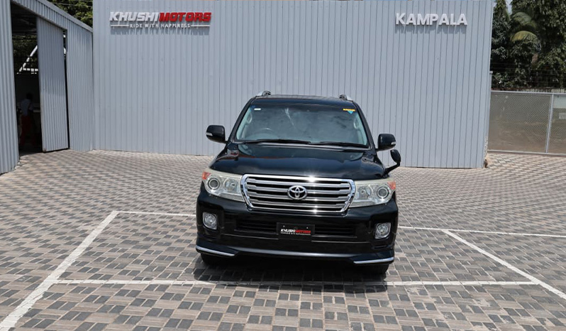 2012 Toyota Land Cruiser 200 image-8